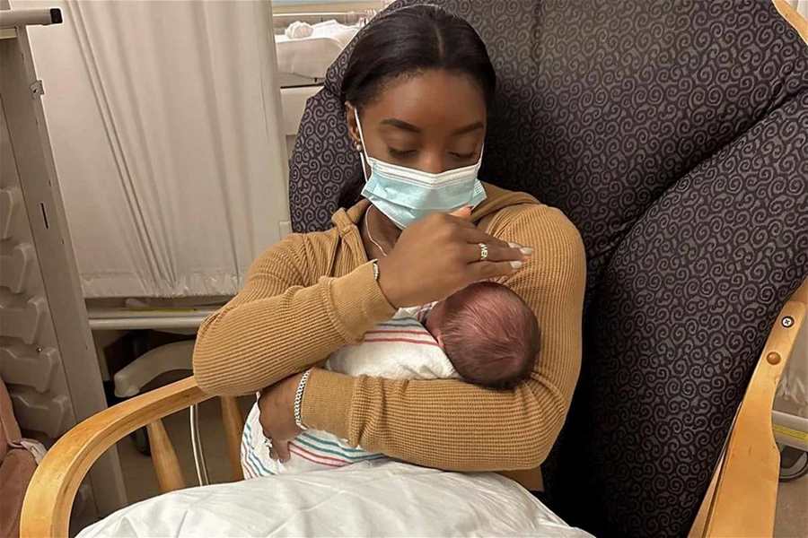 Simone BIles