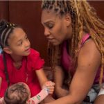 Serena Williams help her