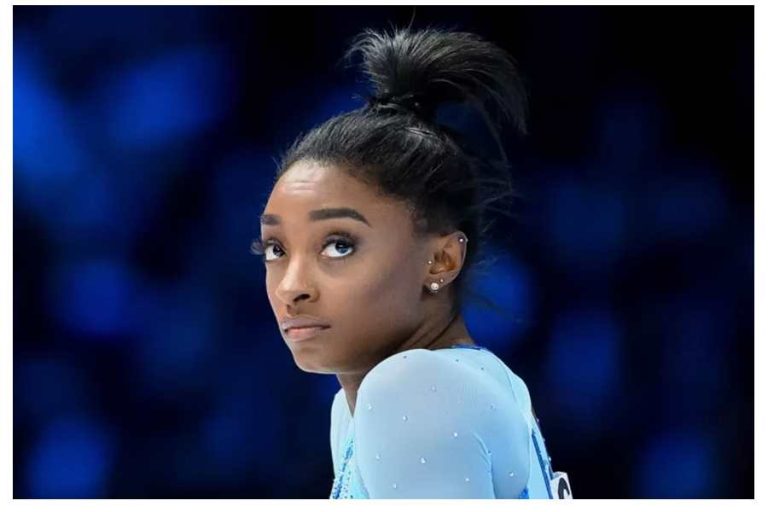 Simone Biles Fans
