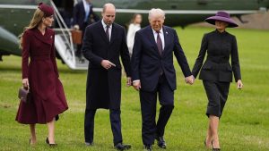 donald-trump-7-gty-gmh-250917_1758108282204_hpMain_16x9_992