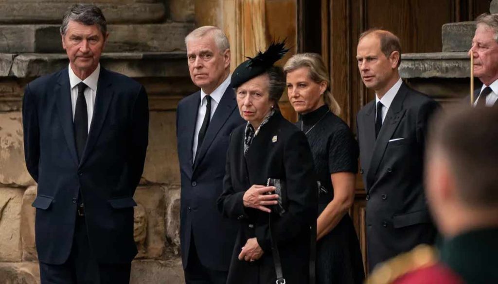 Princess Anne passes Andrew in line of succssesion after King Charles decision?