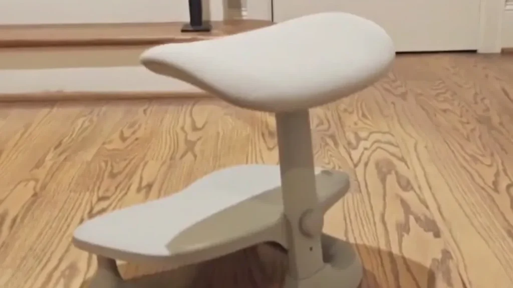 Next-generation-smart-chair-High-Tech-Texan.jpg